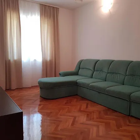 Ive - 20m From The Beach Трогир